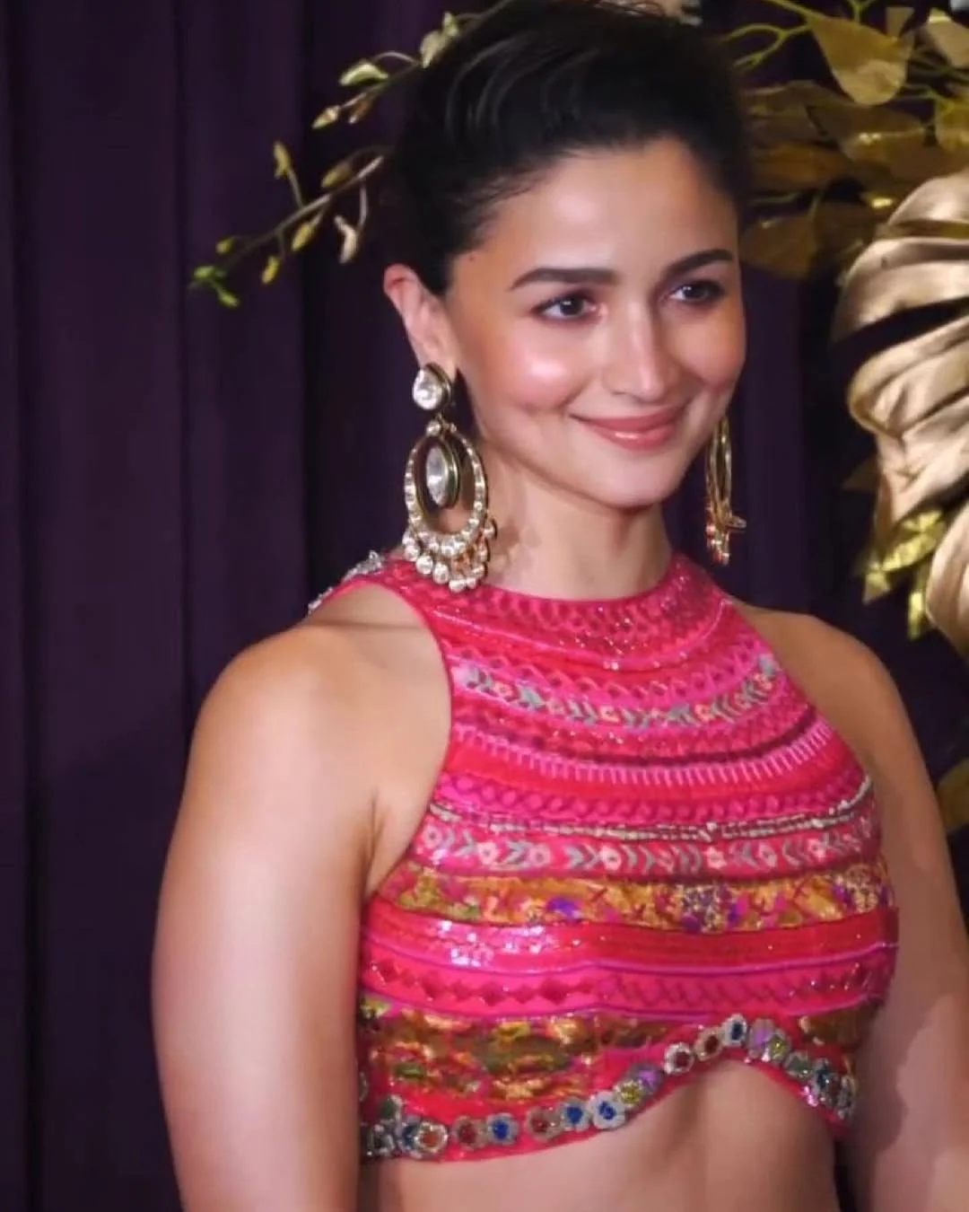 Alia Bhatt Diwali Party Inspired Chandbali - Image 16