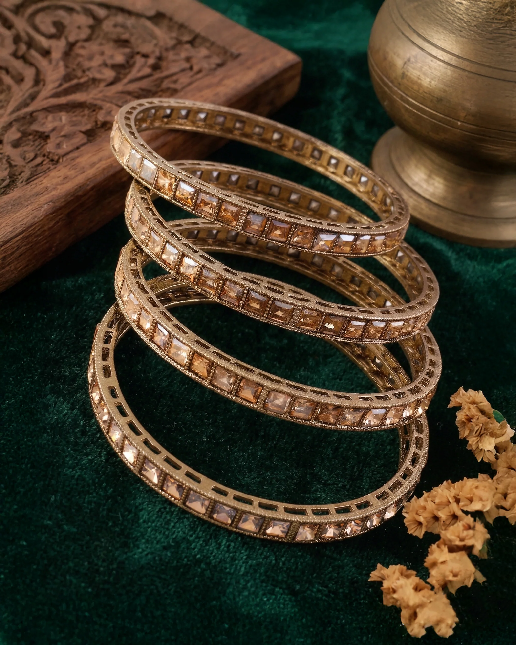 Arinandan Bangle Set of 4 - Image 2