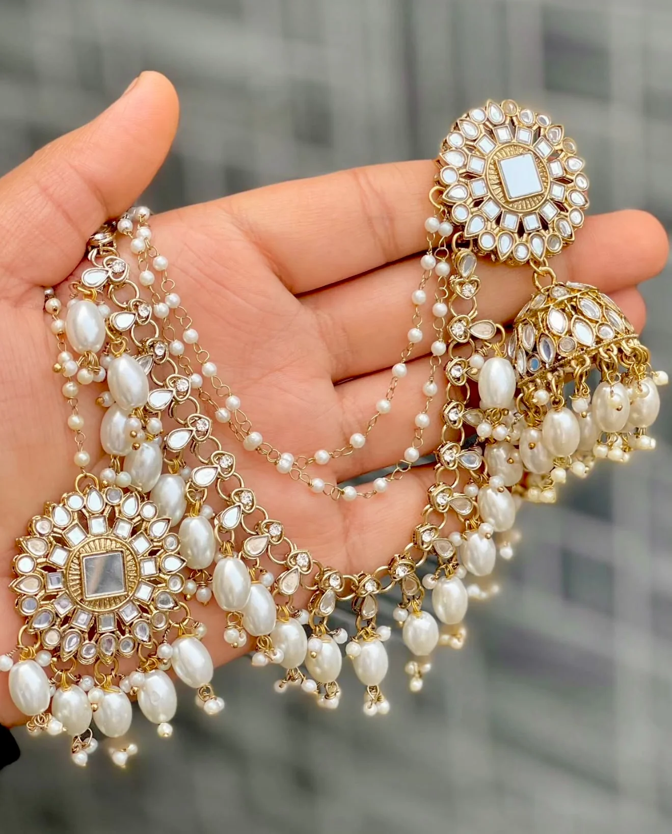 Pearl Avreet Mirror Bahubali Jhumka with Statement Kaan Chain and Teeka - Image 4