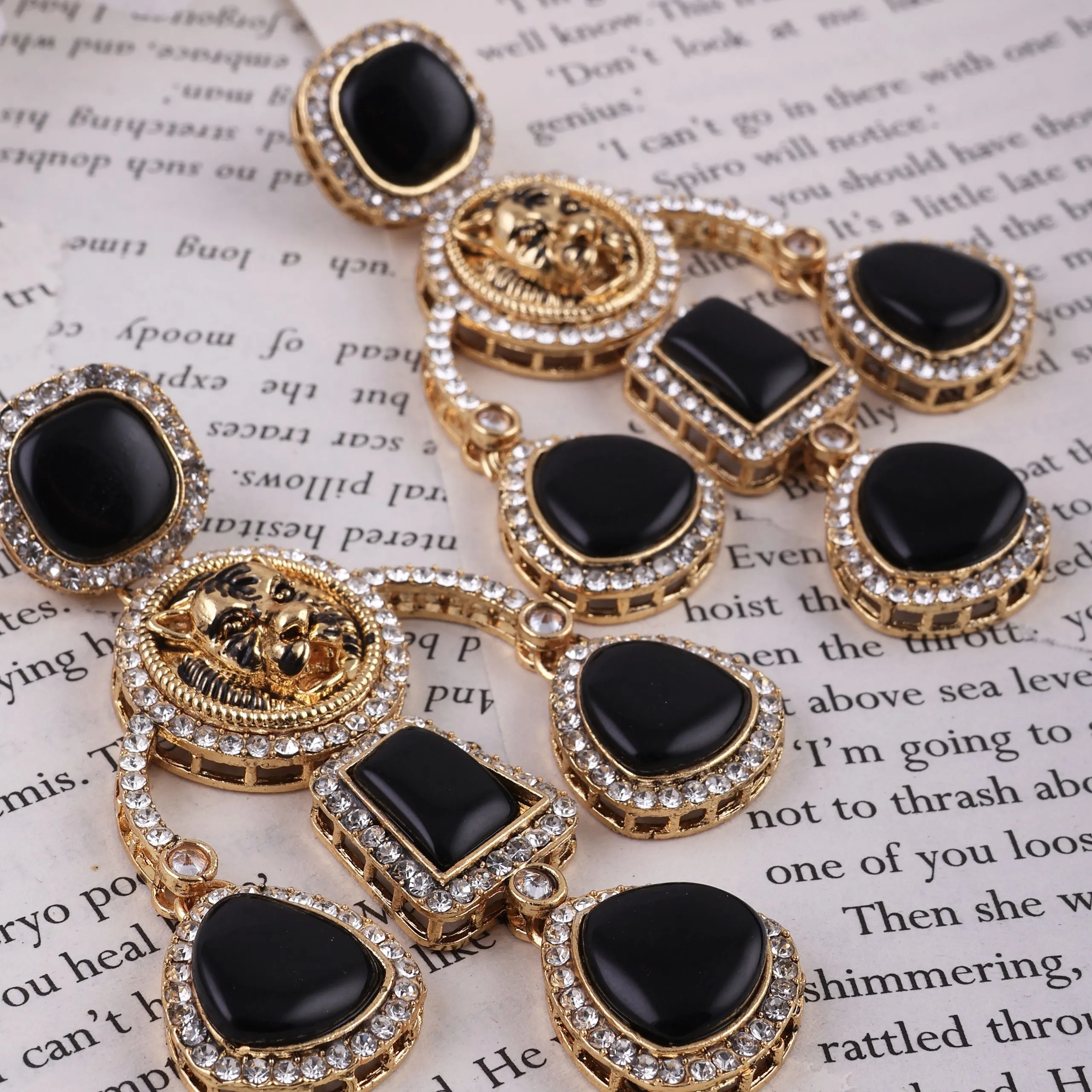 Anaya Black Sabya Designer Earring - Image 2