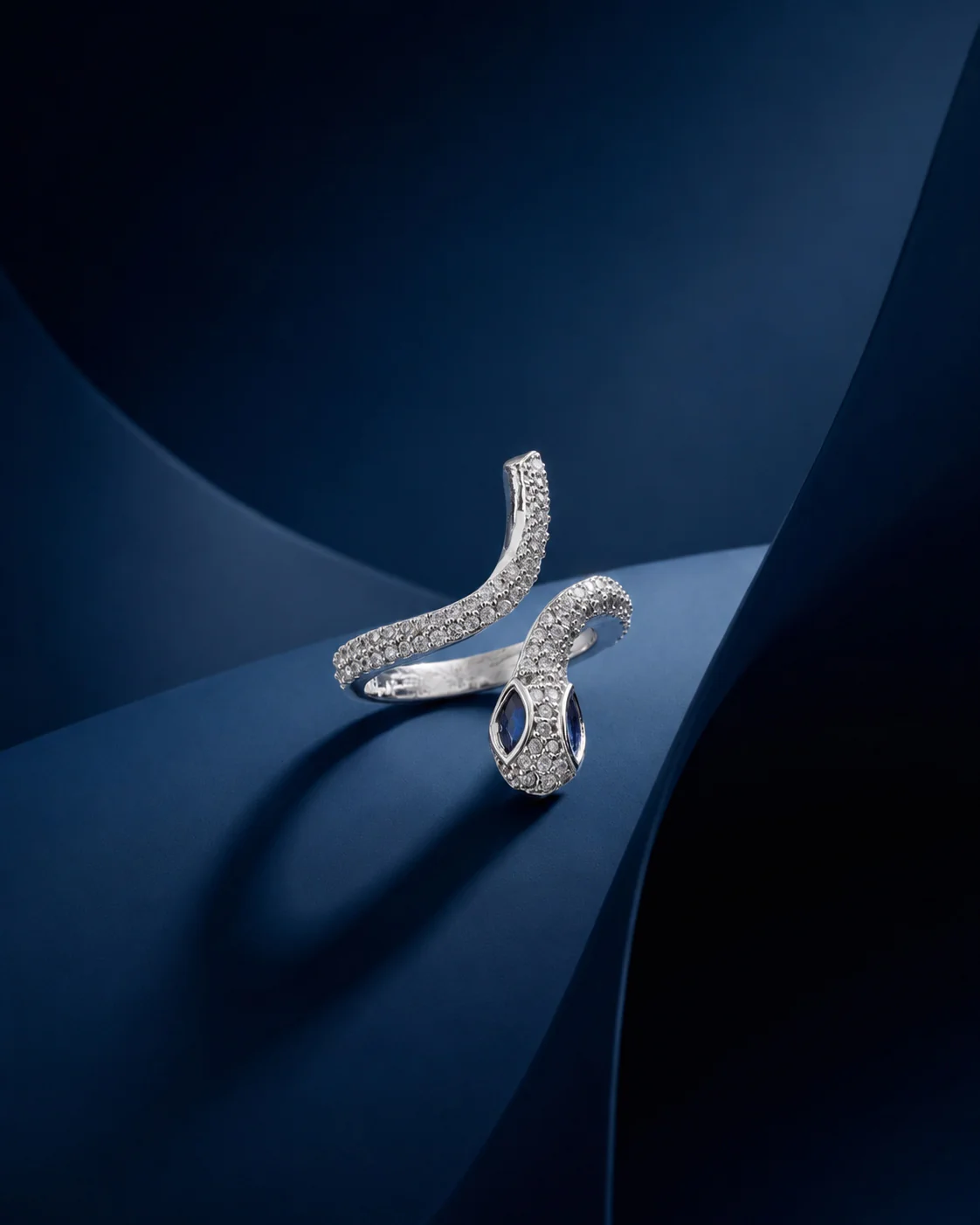 Blue Zenifer American Diamond Serpenti Ring