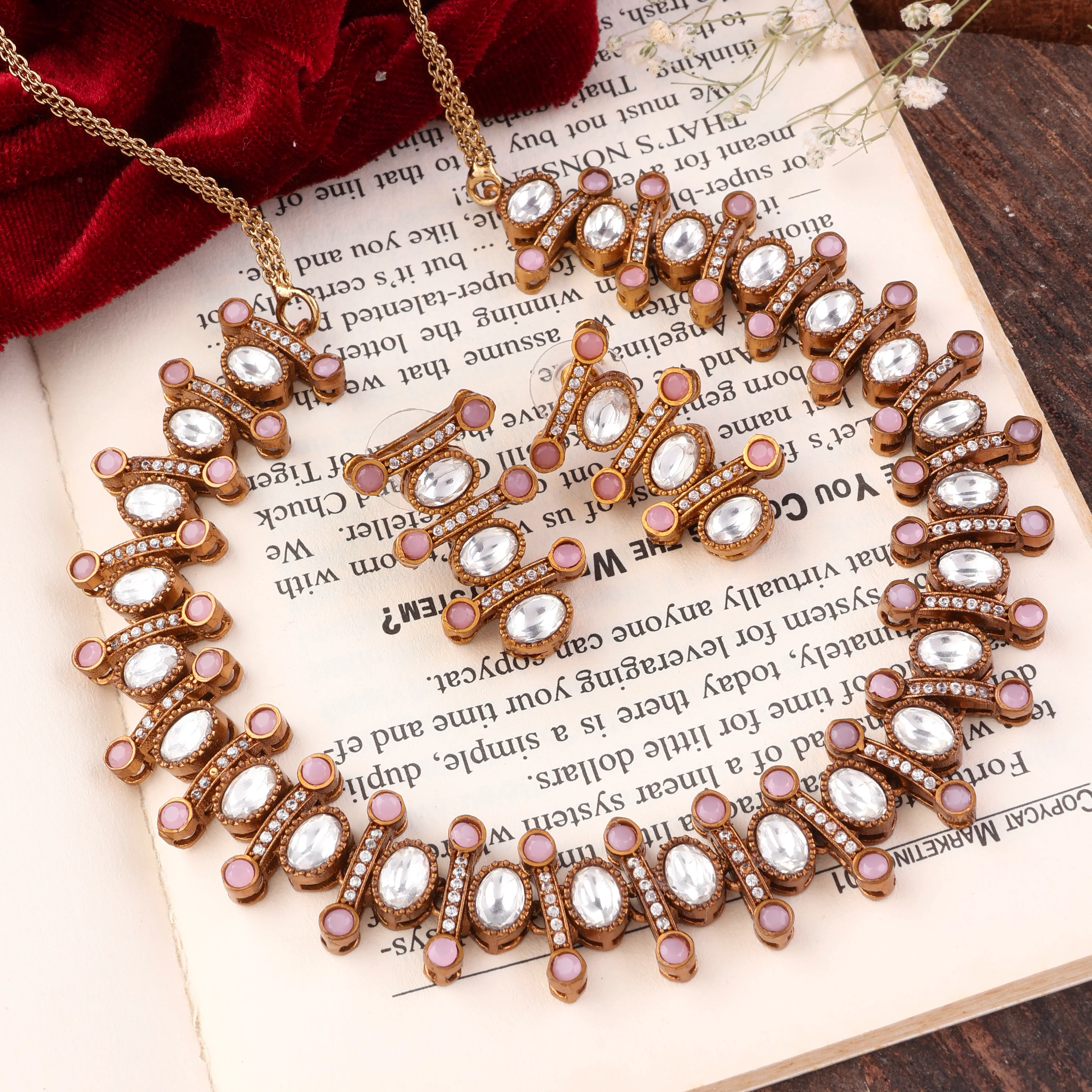 Blush Ambrose Necklace Set with Earring - Image 3