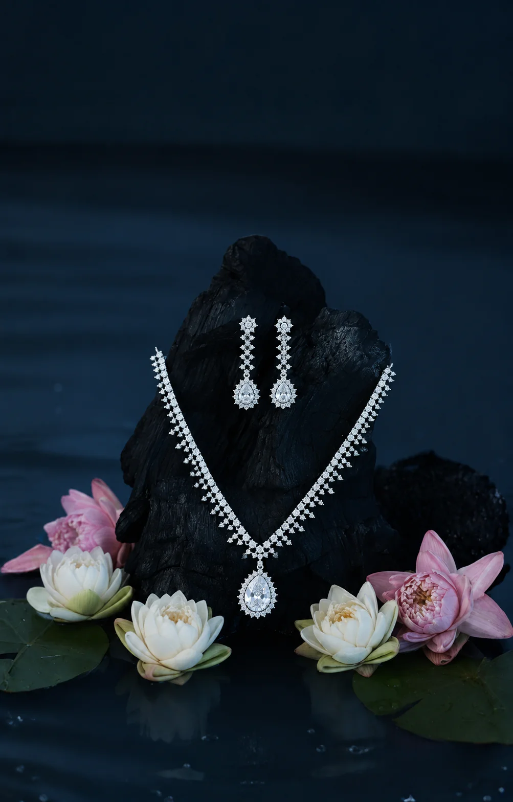 Eliff American Diamond Necklace Set - Image 2