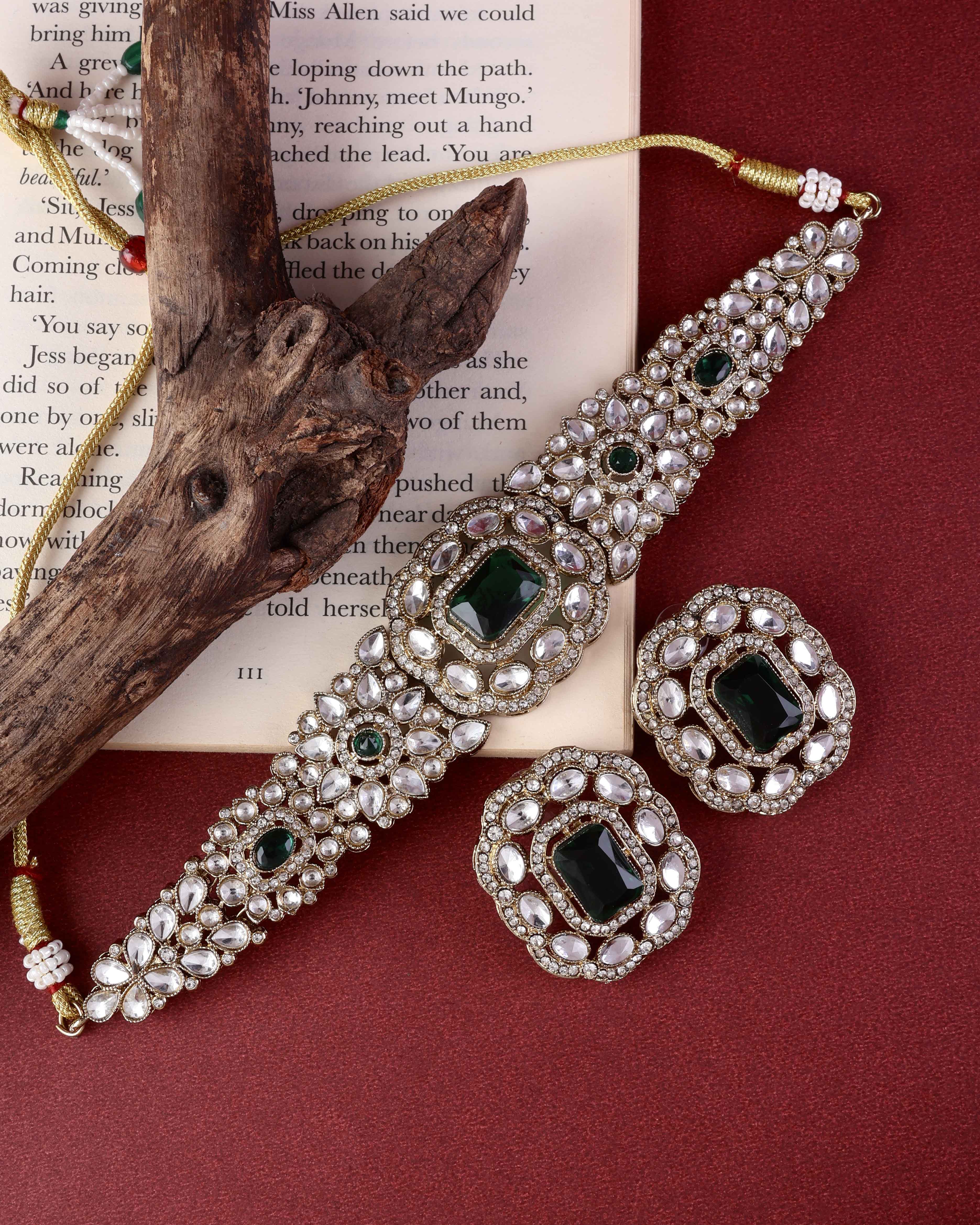Emerald Gunveen Choker Necklace Earring - Image 4