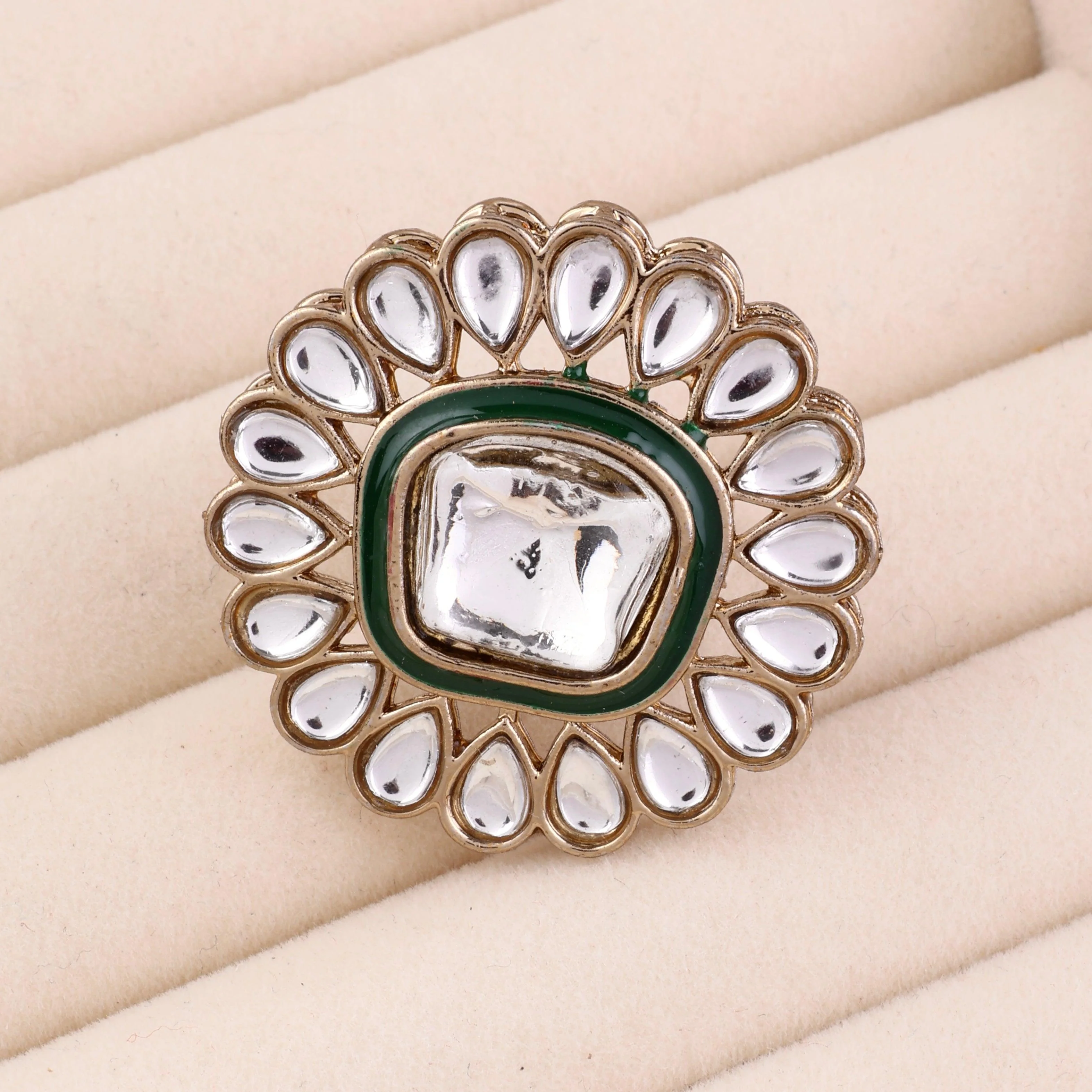 Green Lata Ethnic Ring - Image 4