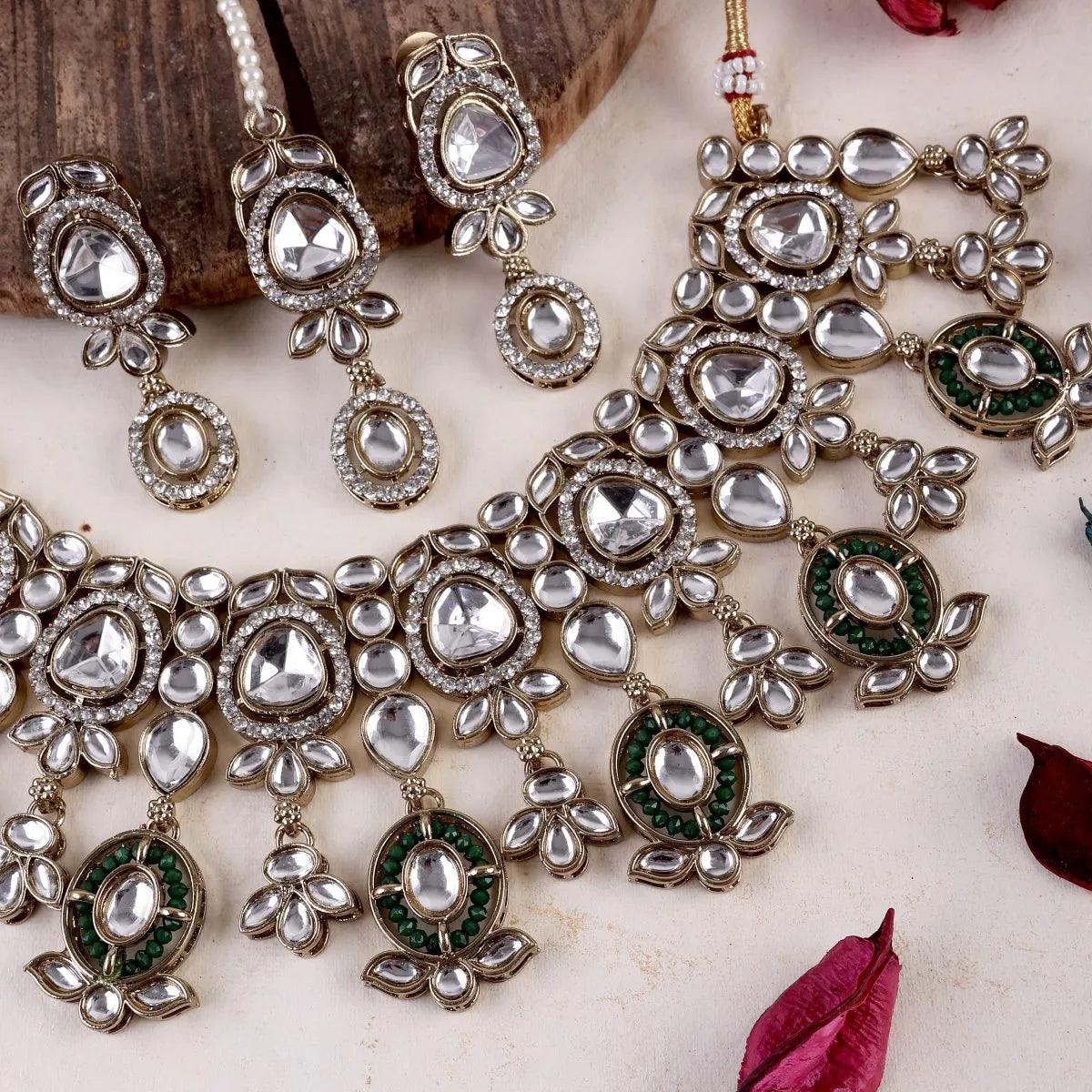 Green Sujata Necklace - Image 5