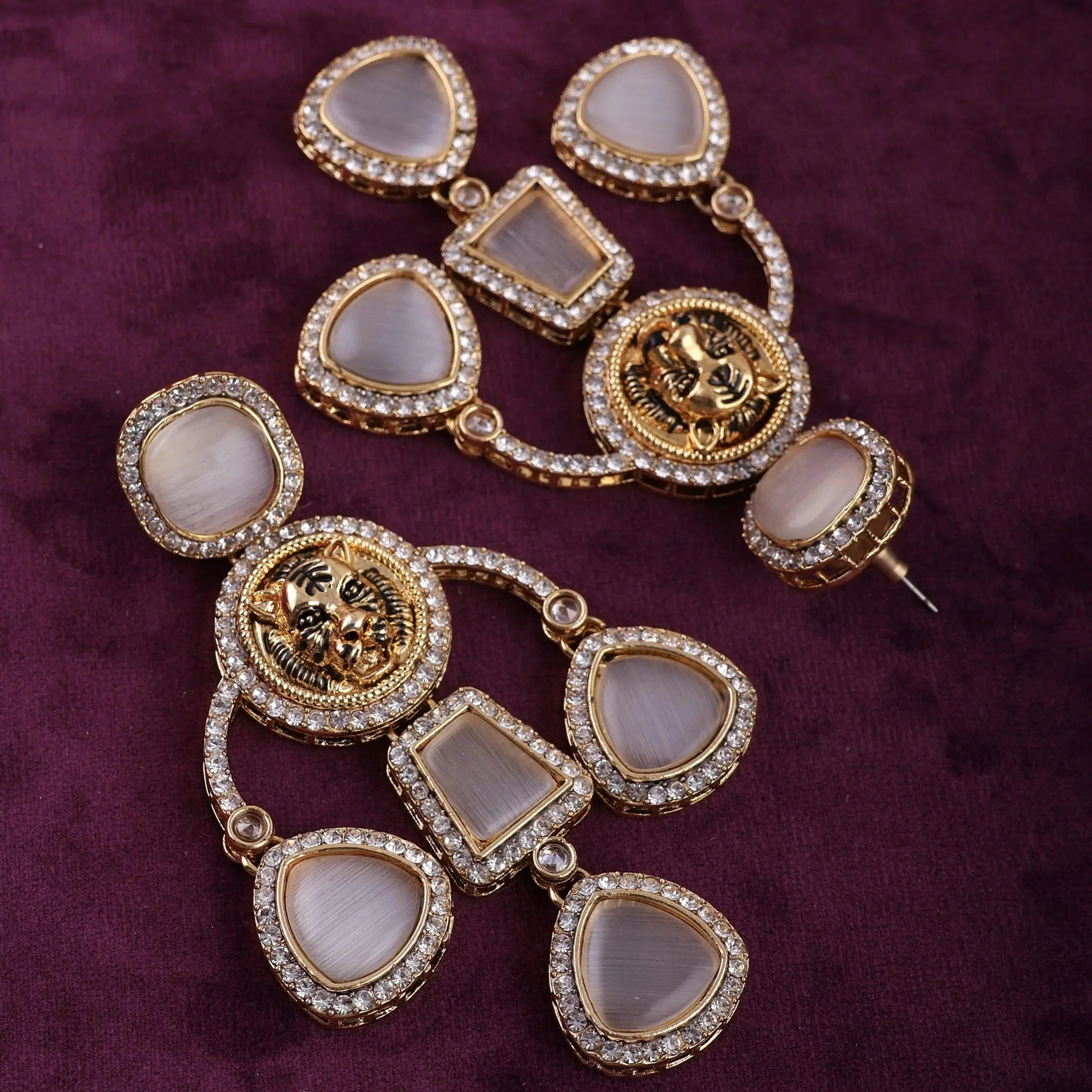 Anaya Ivory Sabya Designer Earring - Image 3