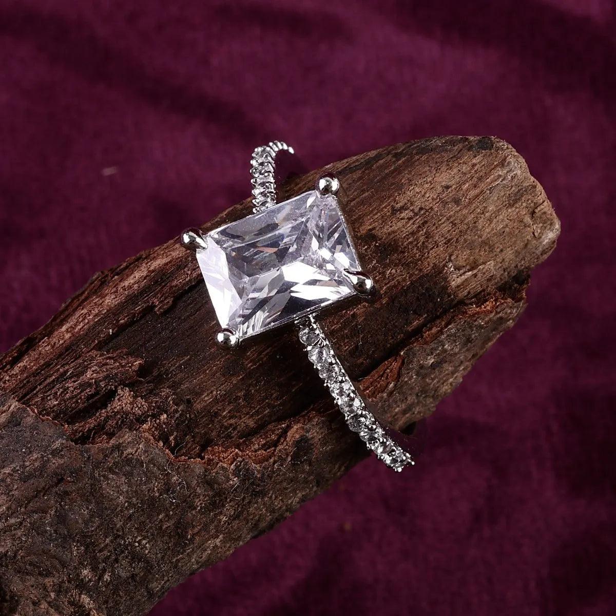 Joseph American Diamond Ring - Image 8