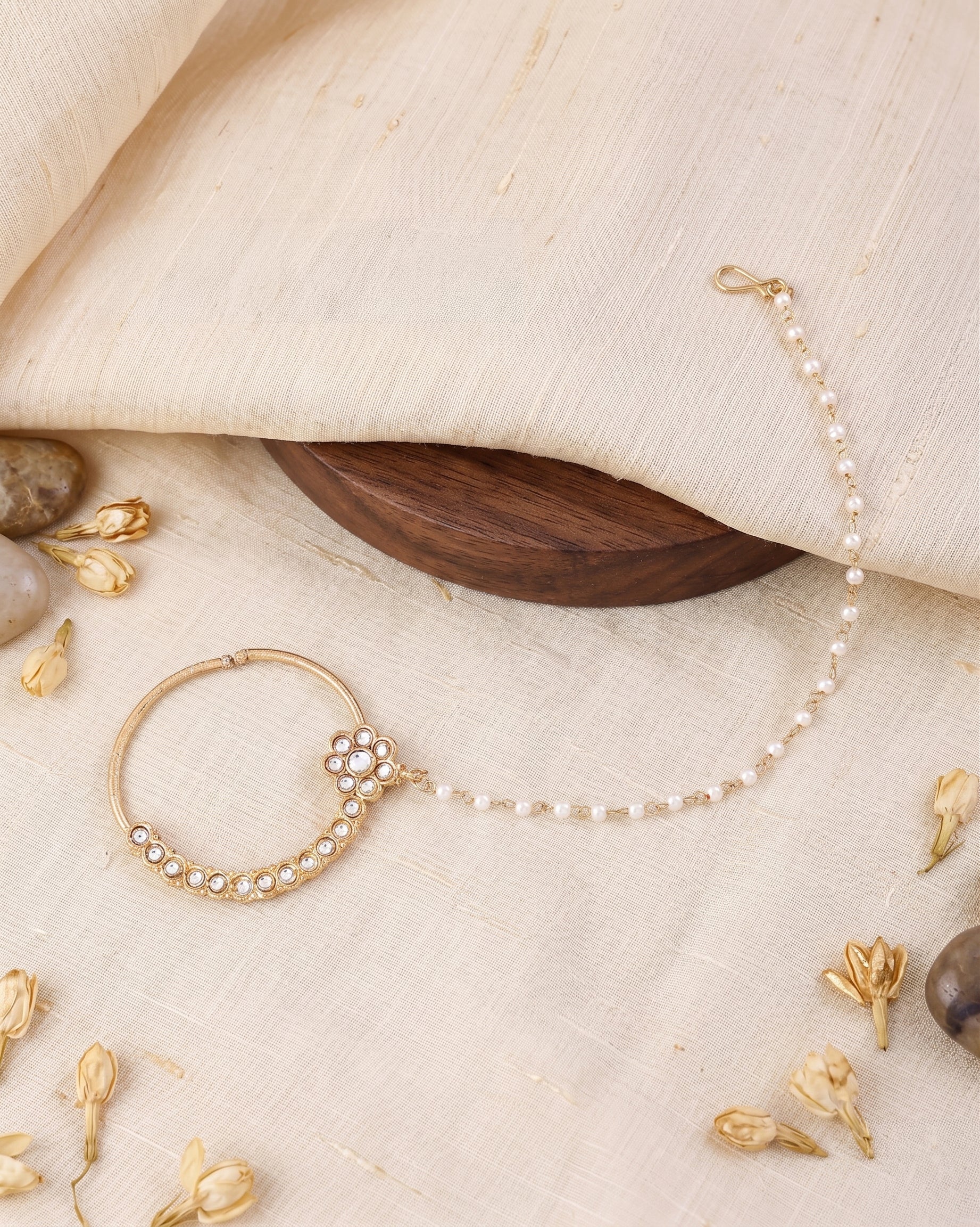 Kanshika Nath Non Pierced Nose Ring - Image 3