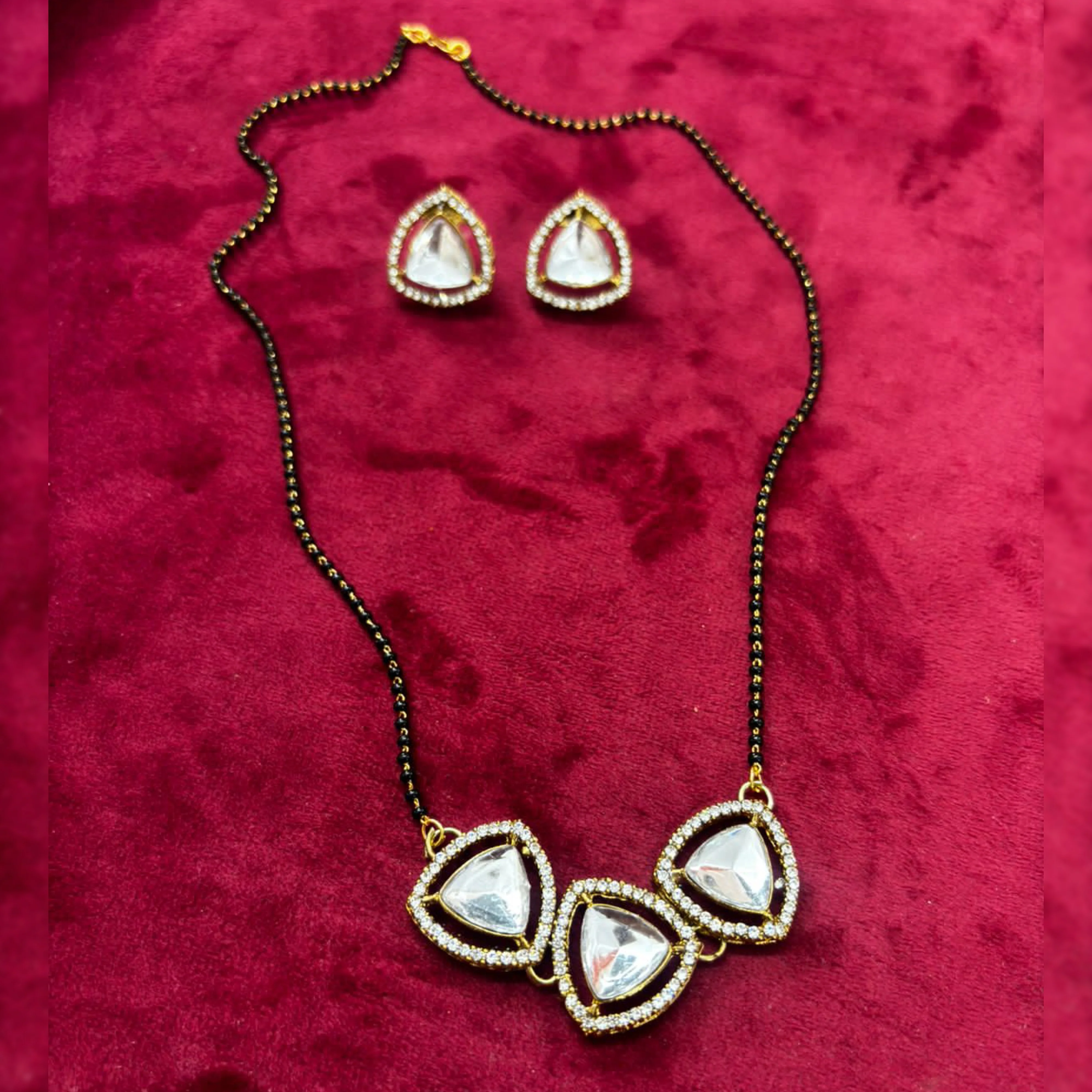 Kashvi Mangalsutra with Earring - Image 3