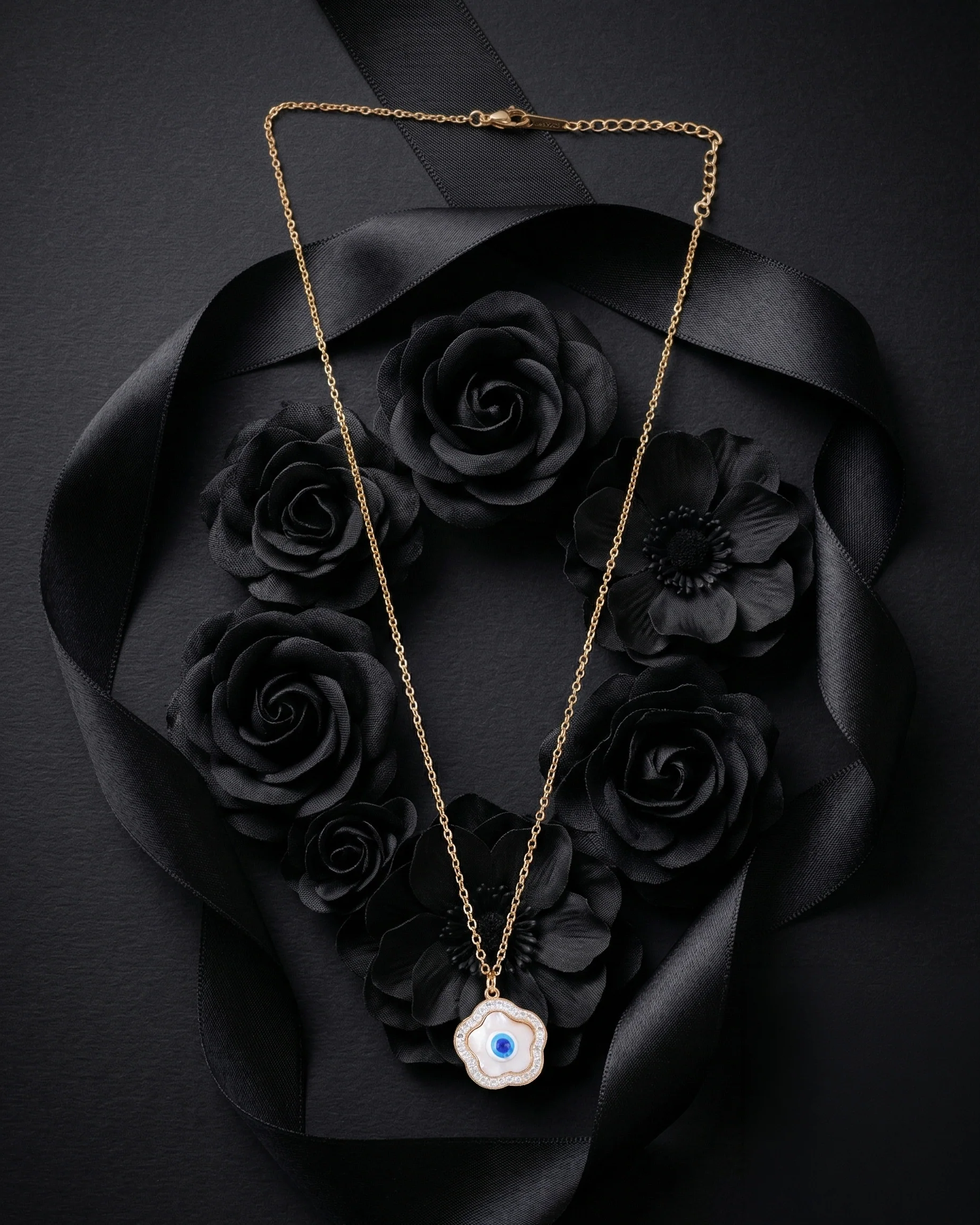 Lilith Voguish Pendant Necklace - Image 2