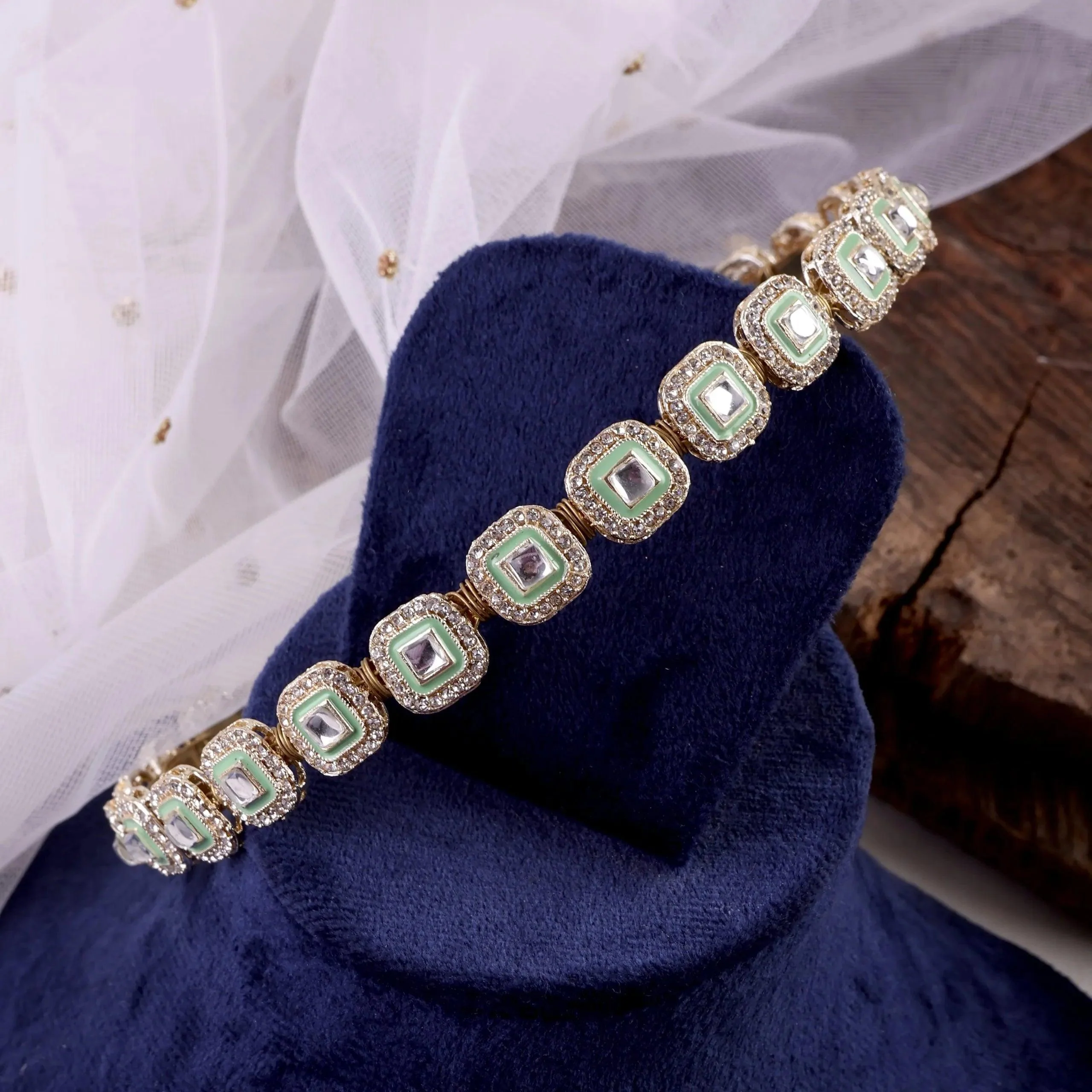 Meena Ethnic Hairband - Image 7