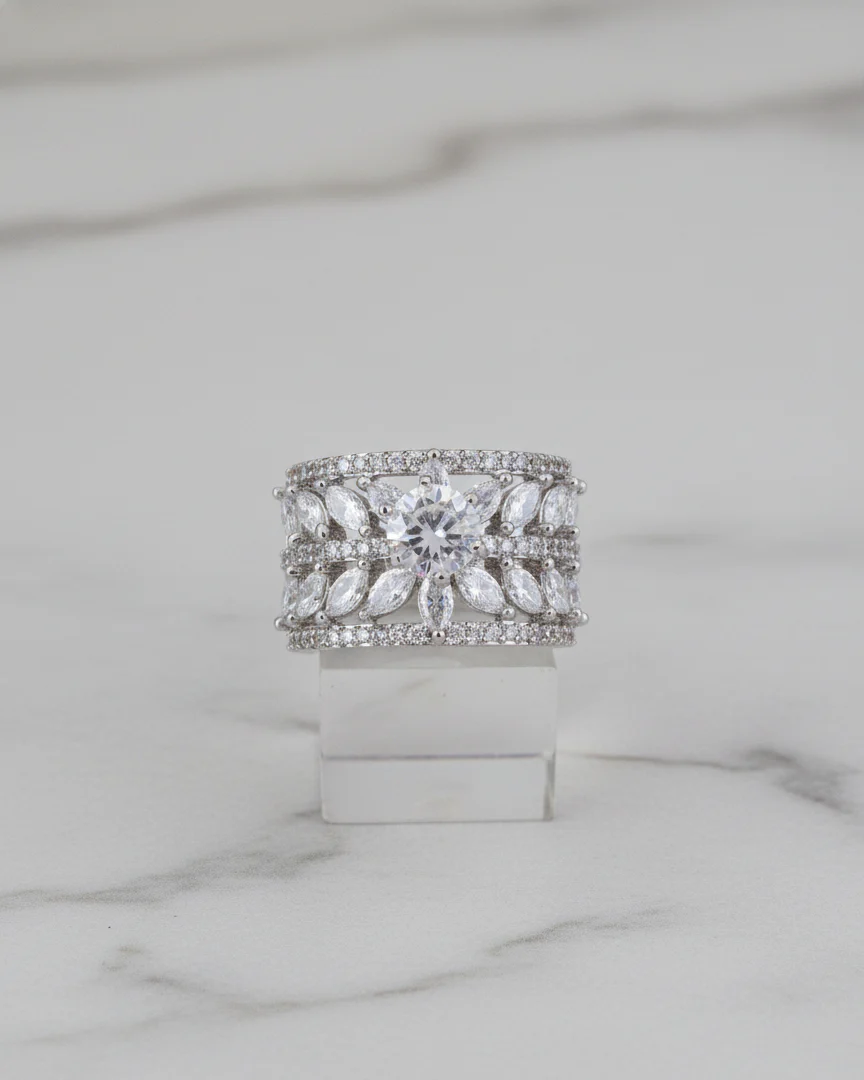 Moxie American Diamond Ring with Box - Image 5