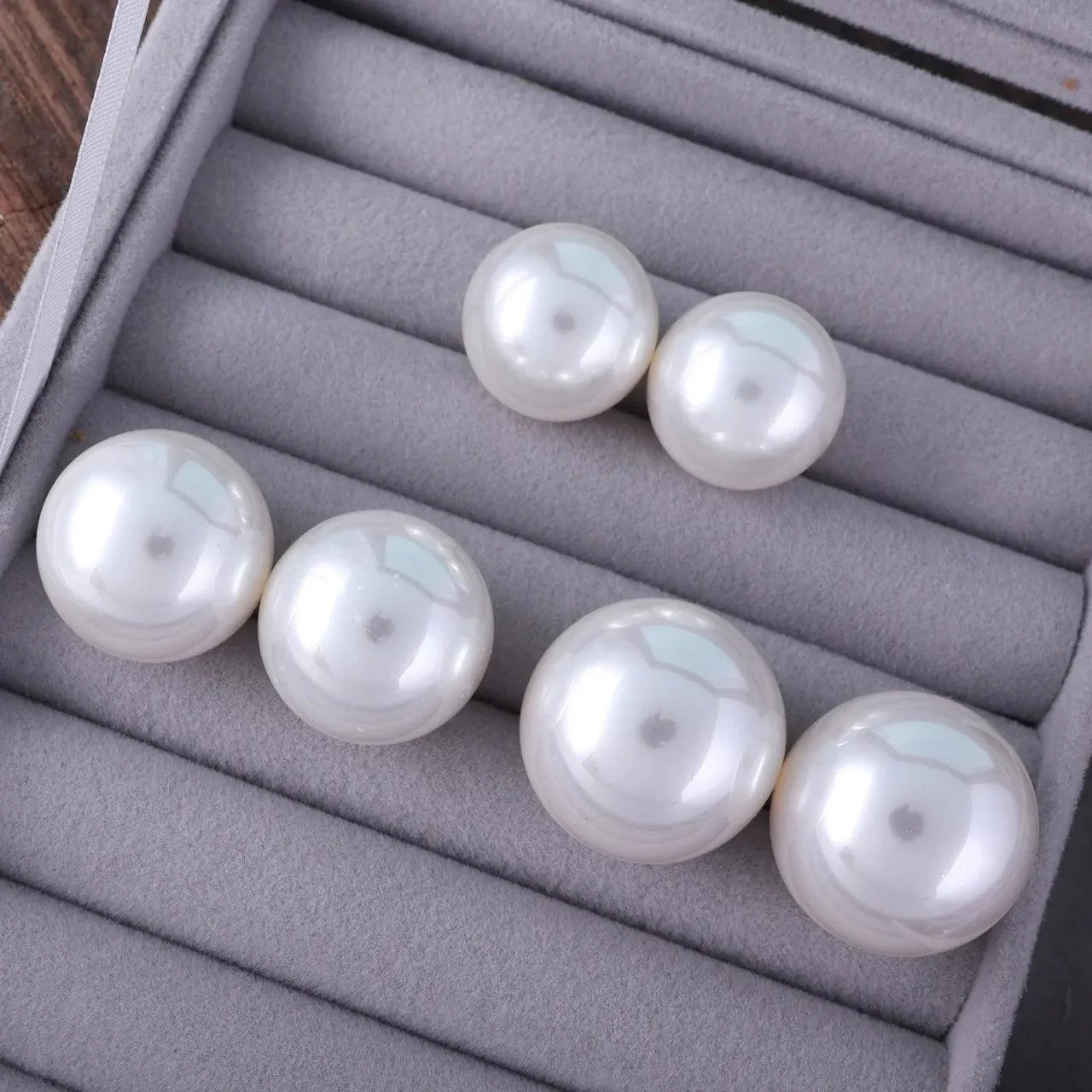Oversized Pearl Stud - Image 6