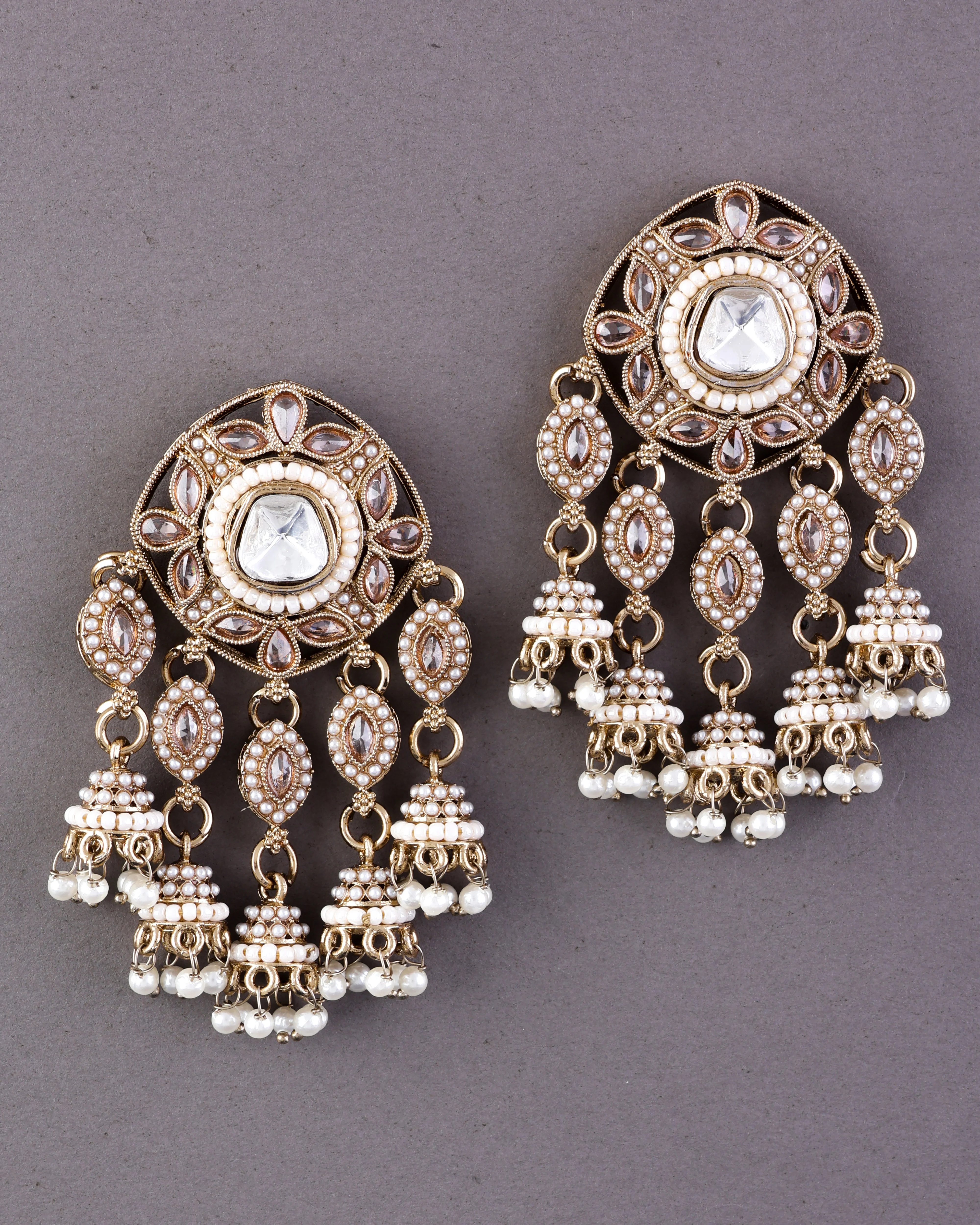 Pearl Mahnoor Designer Earring - Image 4