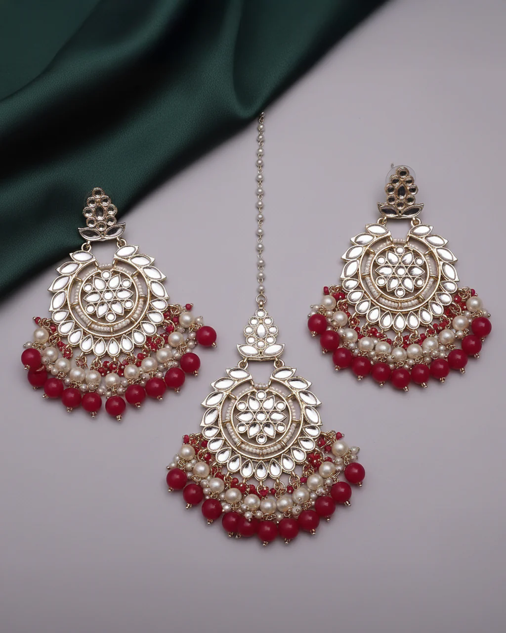 Red Shaili Teeka Earring - Image 5