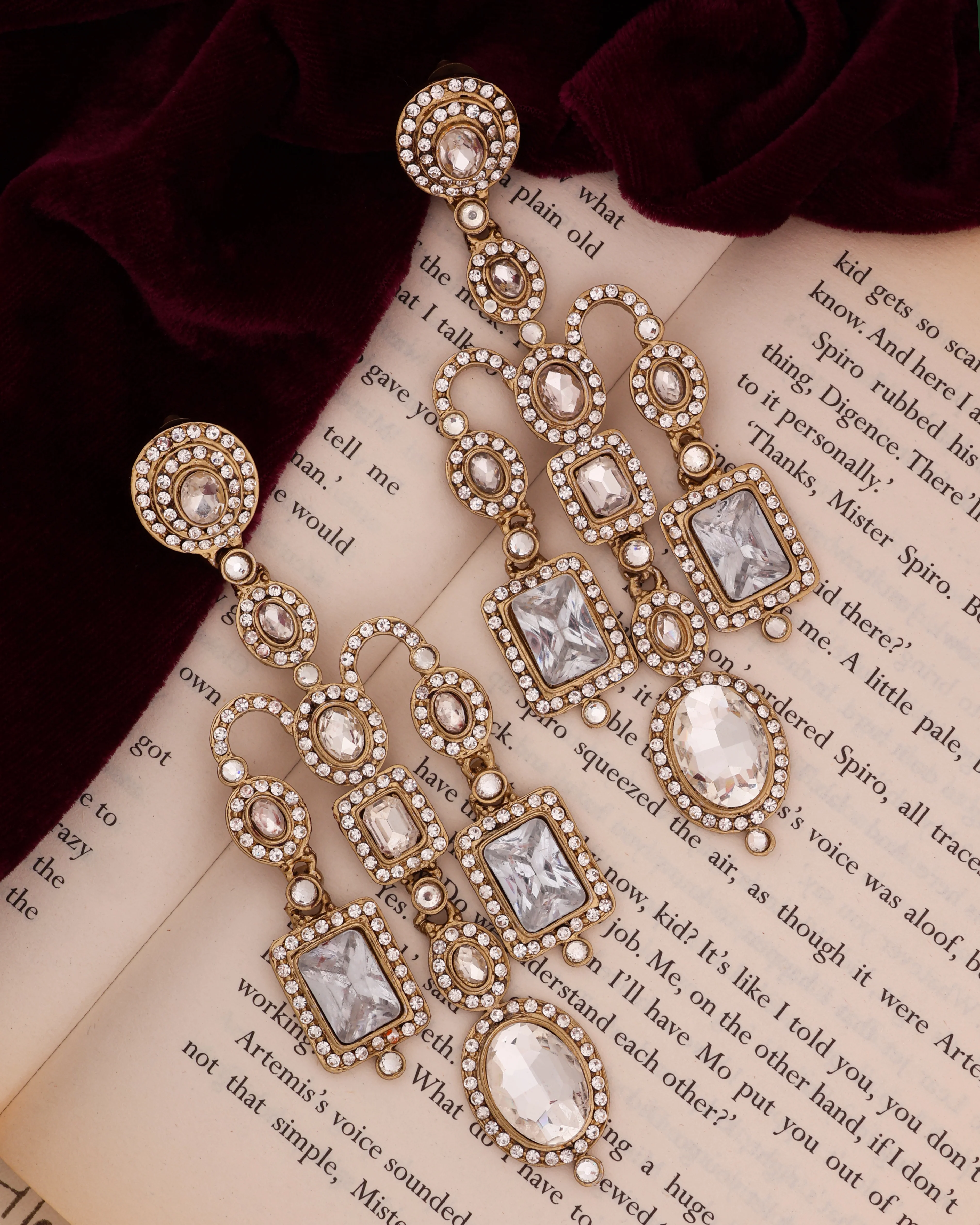 Silver Premium Ankita Bollywood Designer Earring - Image 5