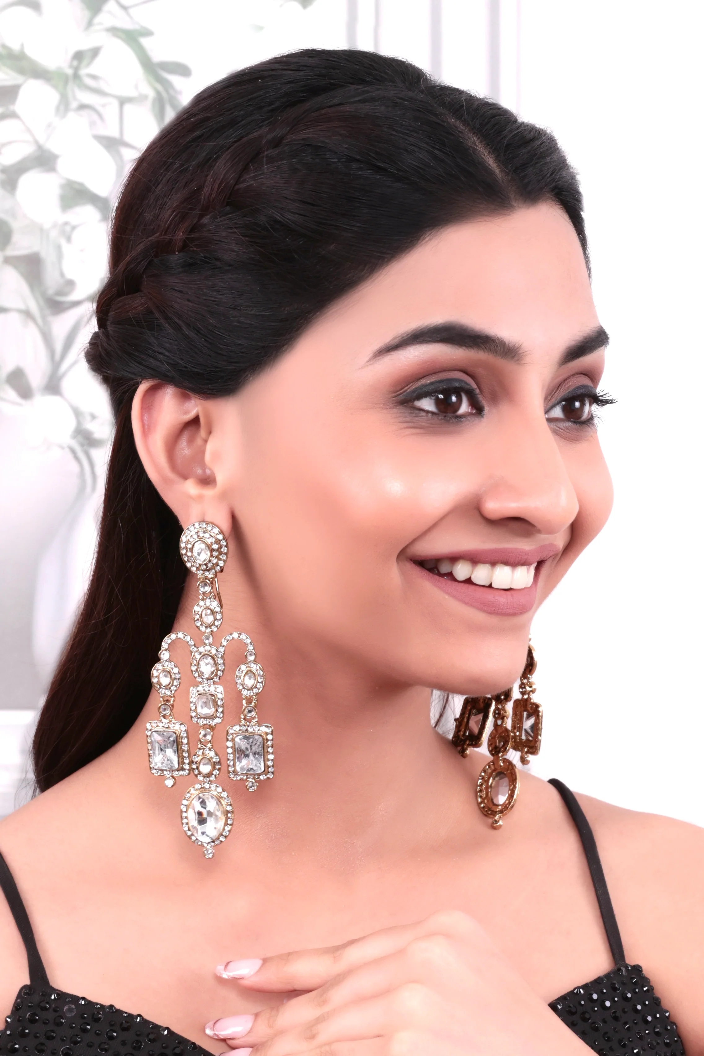 Silver Premium Ankita Bollywood Designer Earring - Image 7
